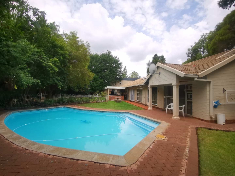 4 Bedroom Property for Sale in Brandwag Free State